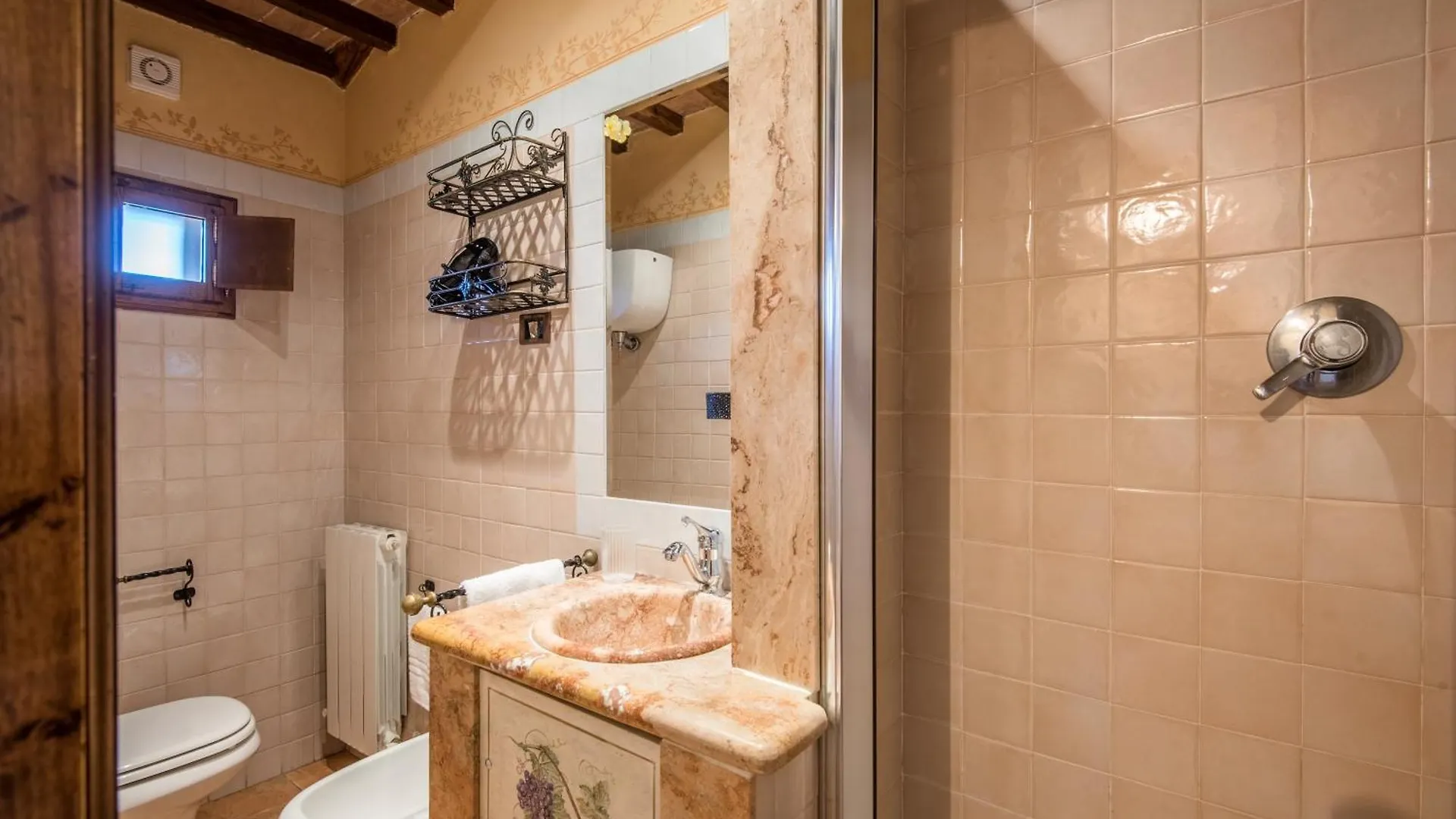 Appartamento Il Pino Rapolano Terme Farm stay